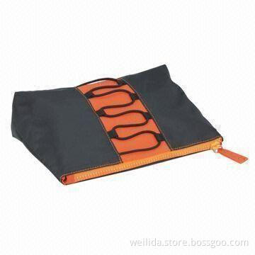 Fashionable Cosmetic Bag, Made of 420D Polyester with Elastic Band Decoration